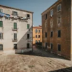 Accogliente Monolocale Veneziano2 Aria Condizionata, Vicino A Campus E Stazione